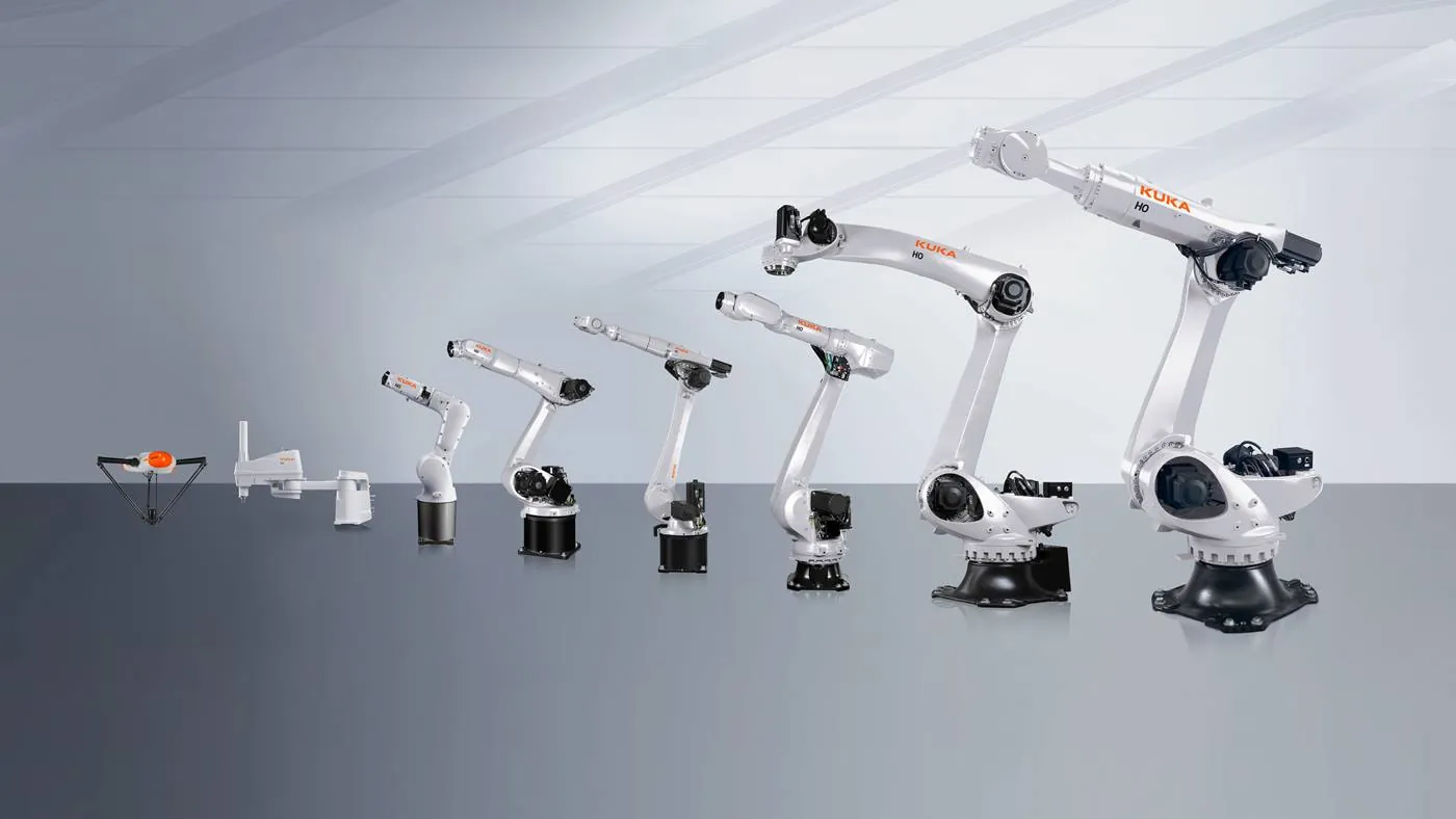 KUKA 工业机器人在智能工厂产线场景的应用实拍